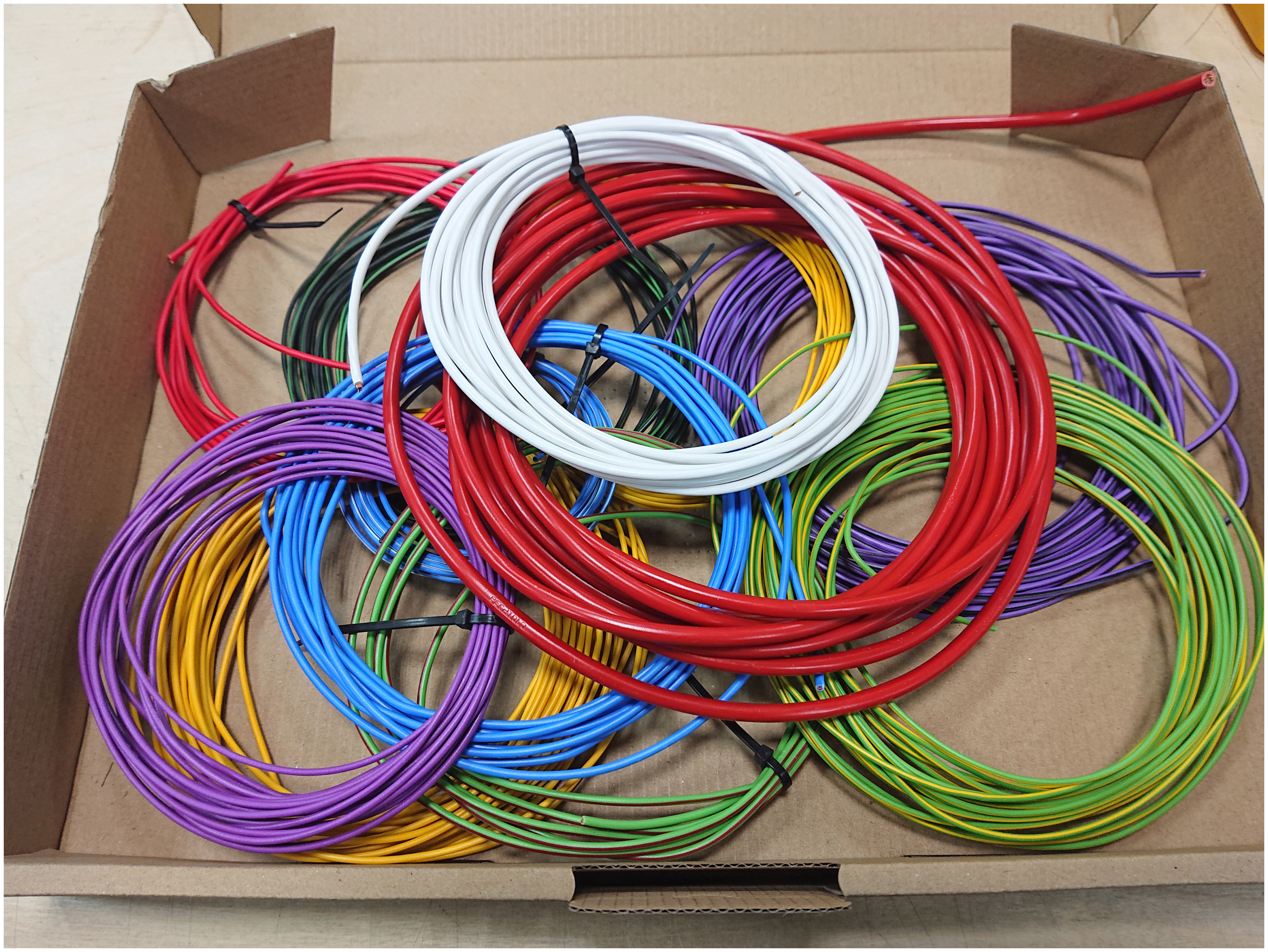 16 AWG Silikondraht – 2,5 M Rot Und 2,5 M Schwarz, Flexibel & Hitzebeständig Für Elektronik