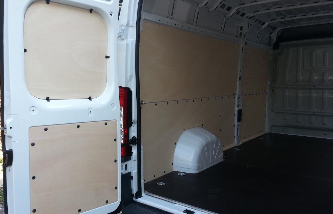Seitenverkleidungen_Transporterausbau58f7149b60b53.jpg